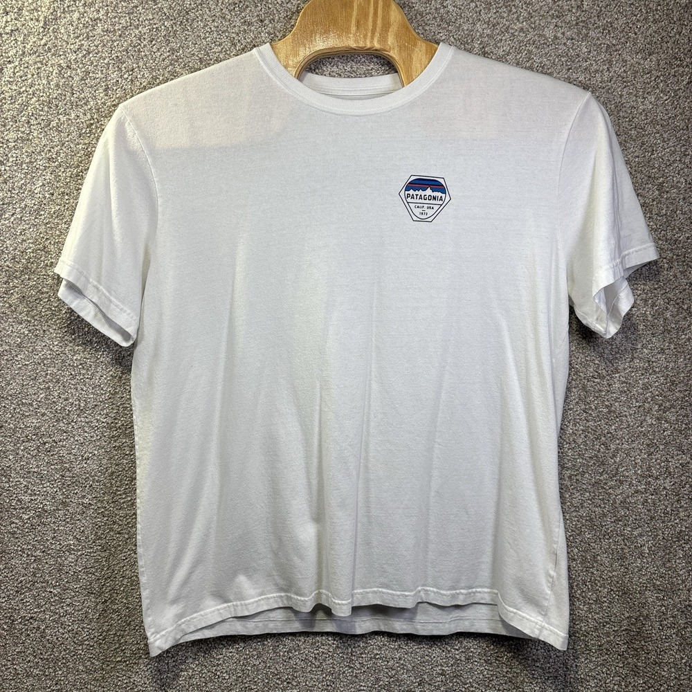 Patagonia Shirt Mens 2XL White Hex Logo Responsibili-Tee Graphic T-Shirt Outdoor